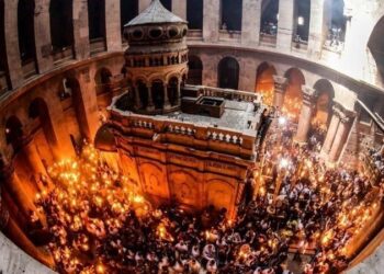 ΣΧΟΛΙΟ ΣΚΕΠΤΟΜΕΝΗΣ ΕΛΛΗΝΙΔΑΣ: ΘΕΛΟΥΝ ΝΑ ΚΛΕΙΣΟΥΝ ΤΟΝ ΠΑΝΑΓΙΟ ΤΑΦΟ ΓΙΑ ΝΑ ΦΕΡΟΥΝ ΤΟΝ ΑΝΤΙΧΡΙΣΤΟ;