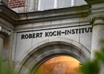 Παγκόσμιο ΣΟΚ από whistleblower του Robert Koch Institute>Η Γερμανική κυβέρνηση γνώριζε ότι τα εμβόλια COVID ήταν επικίνδυνα και αναποτελεσματικά ΠΡΙΝ από την υποχρεωτική κυκλοφορία τους