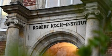 Παγκόσμιο ΣΟΚ από whistleblower του Robert Koch Institute>Η Γερμανική κυβέρνηση γνώριζε ότι τα εμβόλια COVID ήταν επικίνδυνα και αναποτελεσματικά ΠΡΙΝ από την υποχρεωτική κυκλοφορία τους