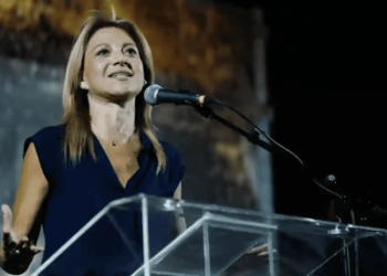 Καρυστιανού: Συνέδριο «Αλήθειας» ή Ταφόπλακα στην Ελεύθερη Σκέψη; — Η Προκλητική Φιέστα των 180.000€ εν Μέσω Πολέμου και Ακρίβειας