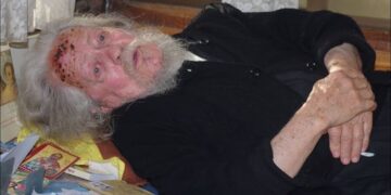 Τα στίγματα στον γέροντα Γαβριήλ του Αγίου Όρους