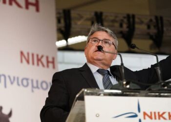 ΚΥΡΙΟΣ ΜΑΞΙΜΟΣ Στο… φωτεινό μονοπάτι και η «ΝΙΚΗ»