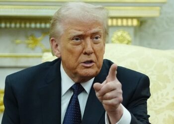 Μήνυμα-φωτιά από Τραμπ: Προαναγγέλλει σαρωτικό χτύπημα στο Ιράν σήμερα και ανεβάζει στο κόκκινο την κρίση