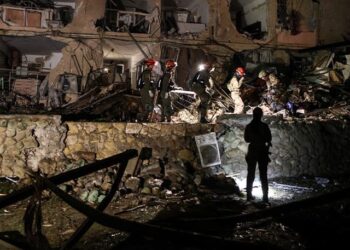 Δρ. Κ. Βαρδάκας: ΠΑΣΧΑ με Παγκόσμιο Πόλεμο; ΒΙΝΤΕΟ