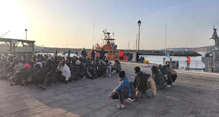 Πνίγεται η Κρήτη από λαθρομετανάστες! Σοκ σε λιμενικό και στις δομές φιλοξενίας