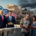 Ο «εξυπηρετικός» Μητσοτάκης: Υπόκλιση στον Τραμπ, την ώρα που η Ελλάδα καίγεται – «Θα περάσει καλά», αλλά εμείς πληρώνουμε