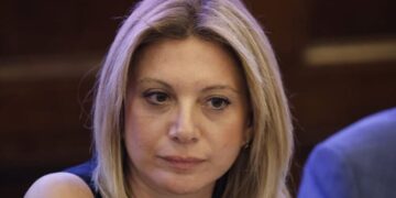 Η Μαρία Καρυστιανού ανακοίνωσε και επίσημα το κόμμα της