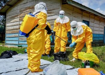 Έμπολα στο Κονγκό: Πάνω από 1.000 ύποπτα κρούσματα, νέο στέλεχος – Η Ουγκάντα κλείνει σύνορα. ΗΠΑ – “Δεν θα επιτρέψουμε ούτε ένα κρούσμα”