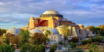 Γ.Μ: Ρωτώντας πας στην Πόλη…