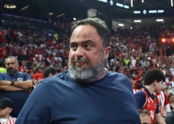 «Δεν θα κάνετε τη χώρα Κολομβία»: Η μήνυση Μαρινάκη και η αντεπίθεση Δημητριάδη για τους «μπράβους»