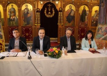 Γεωργιος Αποστολάκης: Πρώτα οι συναυλίες, μετά τα πάνελ, στο τέλος τι;