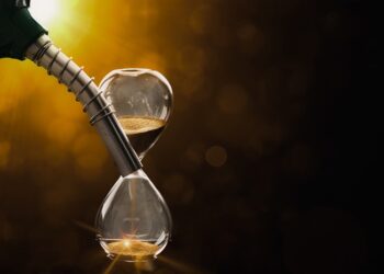Έρχεται ΧΑΟΣ…. Μόνο λίγες Εβδομάδες μέχρι την Κρίση Εφοδιασμού – Το Bloomberg Κρούει τον Κώδωνα του Κινδύνου για το Ορμούζ