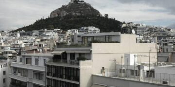 Θα μας πάρουν σπίτια! Σκληρές κυρώσεις σε όσους δεν πληρώσουν το νέο διπλό ΕΝΦΙΑ στα ακίνητα