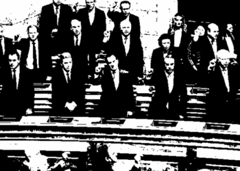 Γεώργιος Αποστολάκης: Δεν ζούμε σε Δημοκρατία. Ζούμε σε εκλόγιμη μοναρχία.
