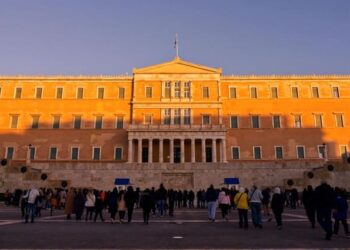 Γεώργιος Αποστολάκης: Ψηφιακή Επαγρύπνηση. Η ανάγκη μιας νέας δημοκρατικής εγρήγορσης