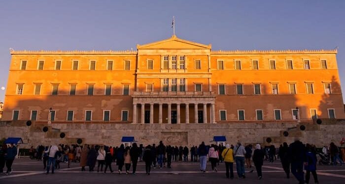 Γεώργιος Αποστολάκης: Ψηφιακή Επαγρύπνηση. Η ανάγκη μιας νέας δημοκρατικής εγρήγορσης