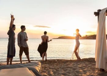 Ακόμη και εάν μου χάριζαν τον Riviera Tower και το Παγκόσμιο Χρέος σε Χρυσό, δεν θα έκανα τα εμβόλια COVID-19
