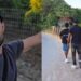 Η Ελλάς εάλω! Διακινητής από Μπαγκλαντές σε βίντεο σε ομοειδεάτες του: “Βρισκόμαστε στο Ναύπλιο.. μπορείτε να μείνετε 50 χρόνια χωρίς να σας πιάσει η αστυνομία