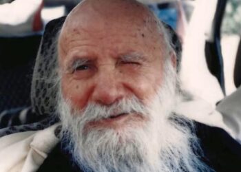 Πάντοτε υπήρχαν και θα υπάρχουν οι αθέατοι στα μάτια των ανθρώπων ασκητές… Θα έρθει ημέρα όμως που θα αρθεί το χάρισμα της αορασίας…