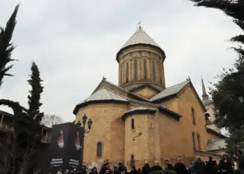Η Εκκλησία της Γεωργίας ξεμπροστιάζει την ΕΕ – «Μας ζήτησαν να στηρίξουμε τους γάμους ίδιου φύλου και τώρα μας πολεμούν επειδή λέμε όχι»