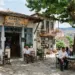 Σχέδιο ερήμωσης στα χωριά: Πρώτα έκλεισαν τα ΕΛΤΑ, τώρα κάνουν ATM τα καφενεία!