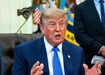 Ο Trump τερματίζει τη χρηματοδότηση του Medicaid για χειρουργικές επεμβάσεις ή άλλες θεραπείες αλλαγής φύλου σε ανηλίκους