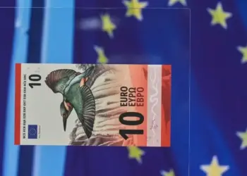 Ἀλλάζουν τά εὐρώ ἀπό τό 2027! Τί θά γίνει μέ τά παλιά πού ἔχετε στό σπίτι καί ὄχι στήν Τράπεζα; Τά ἔχουν βάλει στό μάτι;….