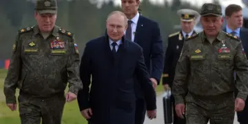 Τα «5» ενδεχόμενα που οδήγησαν τον αρχηγό της CIA Τ.Ράτκλιφ να σπεύσει σε συνάντηση του Β.Πούτιν στην Μόσχα