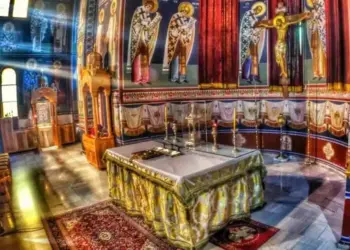 Η λαίλαπα με την Αφαίρεση του Εσταυρωμένου επεκτείνεται. Φωτογραφίες – ΝΤΟΚΟΥΜΕΝΤΑ