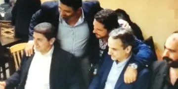 ΚΟΛΑΦΟΣ: Ο δικαστικός εφιάλτης που πνίγει το Μαξίμου – Το «μαύρο» φθινόπωρο της ΝΔ με γαλάζιους βουλευτές στο εδώλιο για τον ΟΠΕΚΕΠΕ και τα Τέμπη