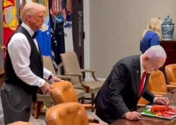 Πολ Κρεγκ Ρόμπερτς: Ποιος Προσπαθεί να Καταστρέψει τις ΗΠΑ & Ολόκληρο τον Κόσμο;
