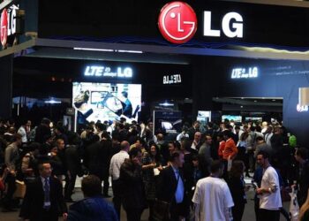 Έχεις LG tv; Οι 216.000.000 Τηλεοράσεις-Σπιούνοι μας Κατασκοπεύουν Ακόμα & Όταν είναι Απενεργοποιημένες
