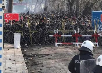 Δρ.Κ. Βαρδάκας: Άδειασαν την Μέση Ανατολή από στρατεύσιμους νέους μουσουλμάνους, τους “έντυσαν” πρόσφυγες, τους έφεραν για να τους κάνουν μισθοφόρους στον μεγάλο Ευρωπαϊκό πόλεμο;