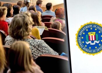 Ο Μπάιντεν πίεσε το FBI να διώξει γονείς που αντιτάχθηκαν στο εμβόλιο κατά της COVID και στις υποχρεωτικές μάσκες στα σχολεία