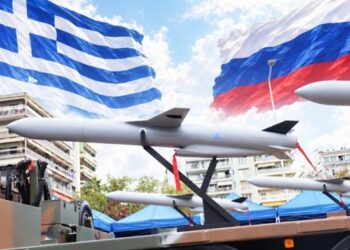 Ρωσική βόμβα συγκλονίζει την Ελλάδα: «Παρουσιάσατε όπλα που… δεν υπάρχουν καν στη στρατιωτική παρέλαση της 28ης Οκτωβρίου»