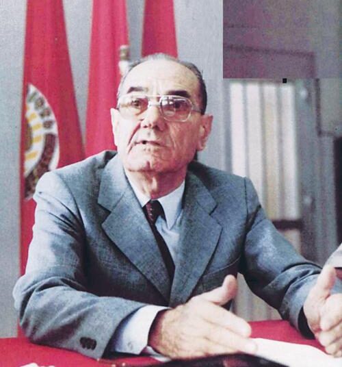 Εζ. Παπαϊωάννου, 1962: Ανάξιος ο κομμουνιστής που δεν ακολουθεί πολιτική Μόσχας!