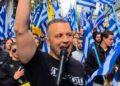 ΣΕΙΣΜΟΣ: Χιλιάδες Έλληνες στην ομιλία Κασιδιάρη