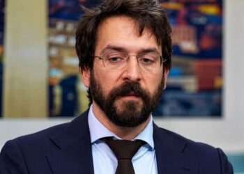 Δεν είναι ο Μόνος: Κορυφαίος Ερευνητής Τ.Ν. Προειδοποιεί ότι η Ανθρωπότητα θα Εξαφανιστεί μέσα σε 10 χρόνια & γι’ αυτό Σταμάτησε να Αποταμιεύει